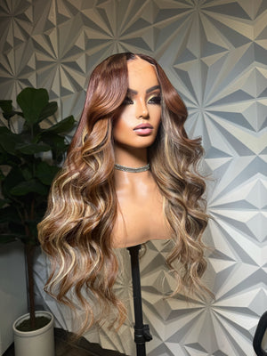 24” Auburn brown wig